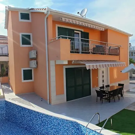 Villa Brunella Trogir Exterior photo