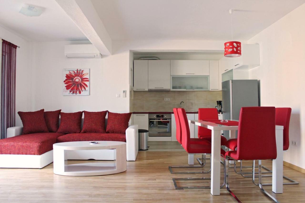 Brunella Villa
